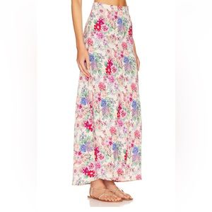 Gwen skirt in pink and sand floral, Brand: Favorite Daughter, size small